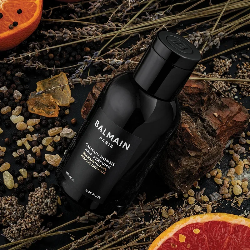BalmainHair_BalmainHomme_HairPerfume_CS_M_S_HP_HOM_100_Mood_02_SOCIAL_800x800